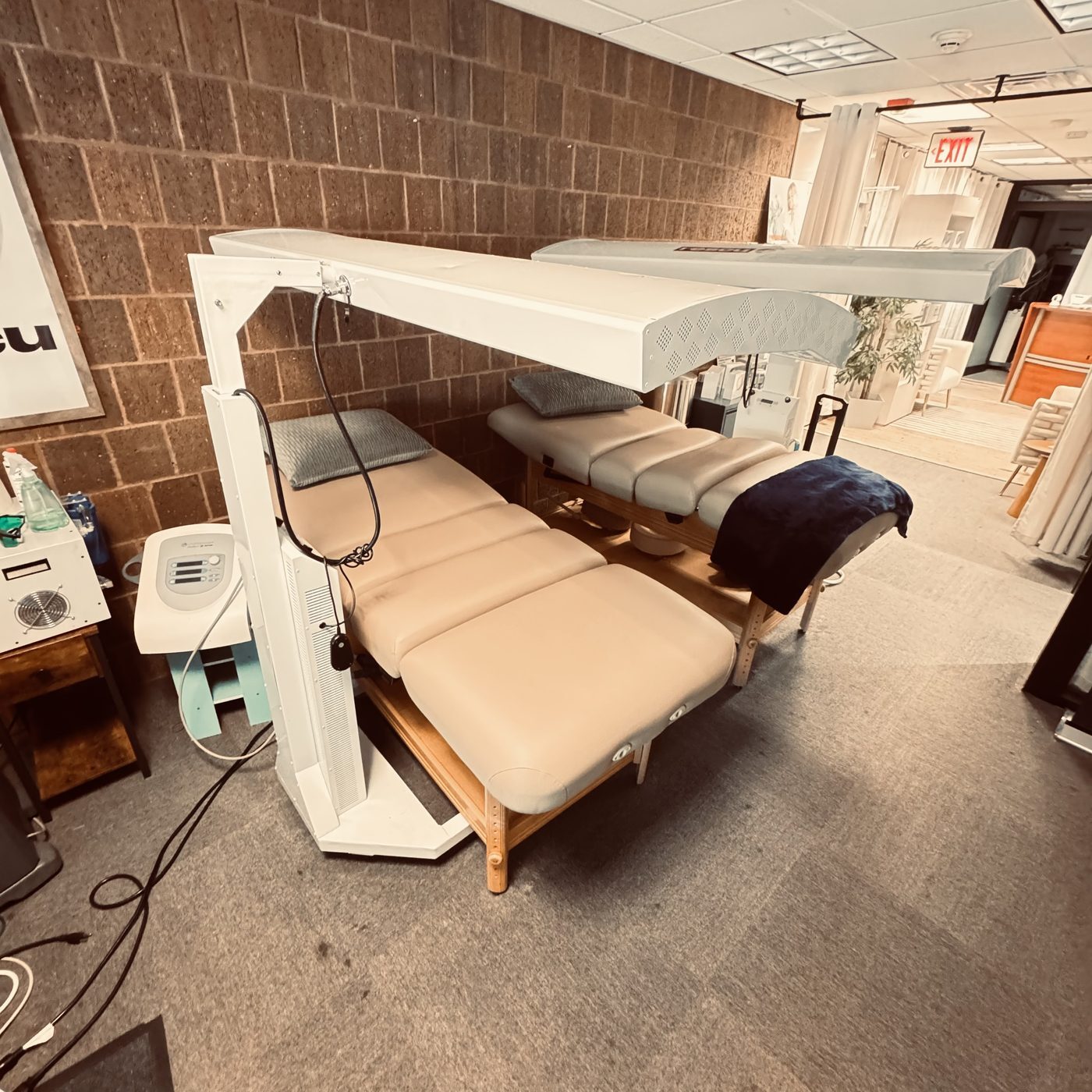TriLift treatment beds at Rescu Wellness